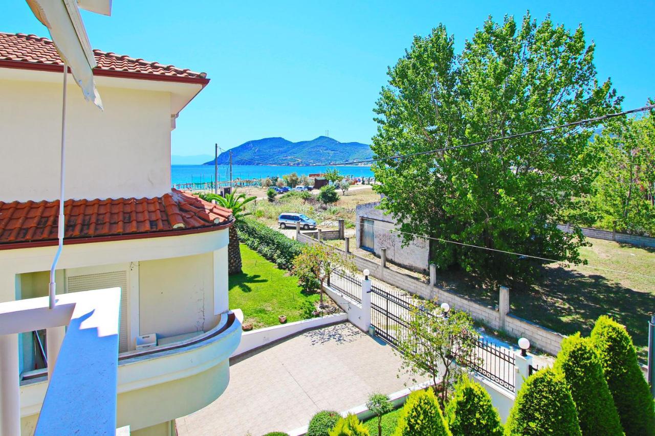 Starfish Villa Nea Iraklitsa Екстериор снимка
